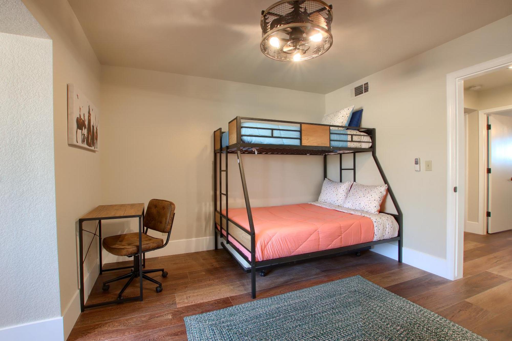 New! Yosemite Mountain Villa, Stunning Views -More Oakhurst Exteriér fotografie